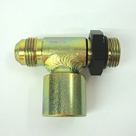 Bulkhead single tee fitting